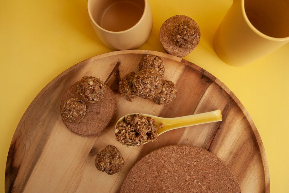 Banana Oat Bites for a rainy afternoon — food · Snacks
