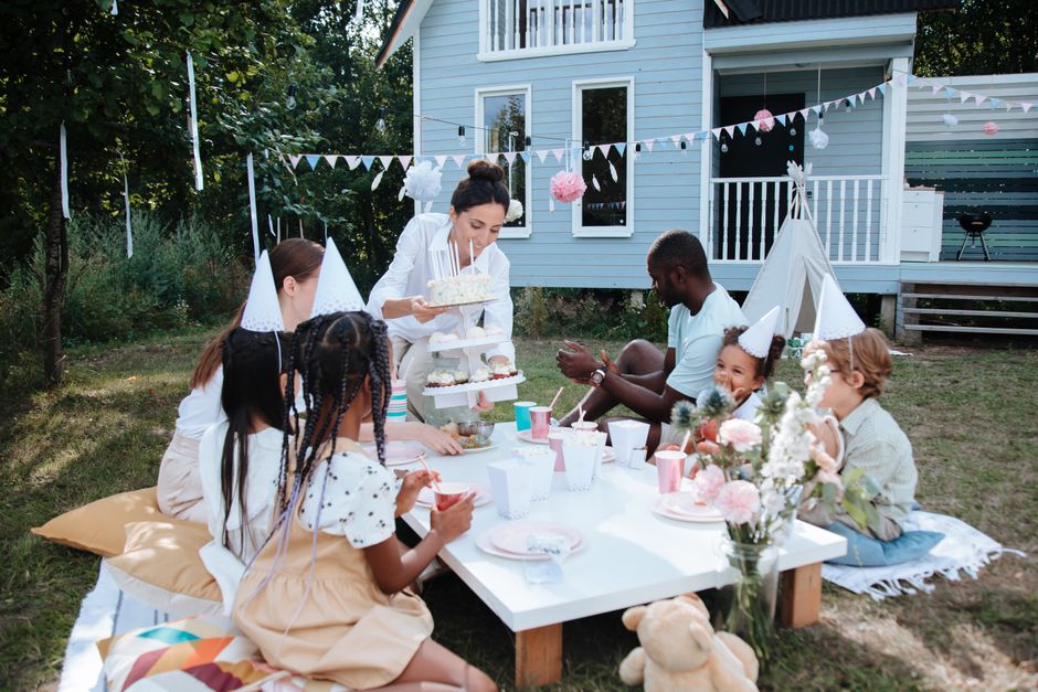 Backyard Picnic Party with an audience-participation moment — entertainment · Party Ideas