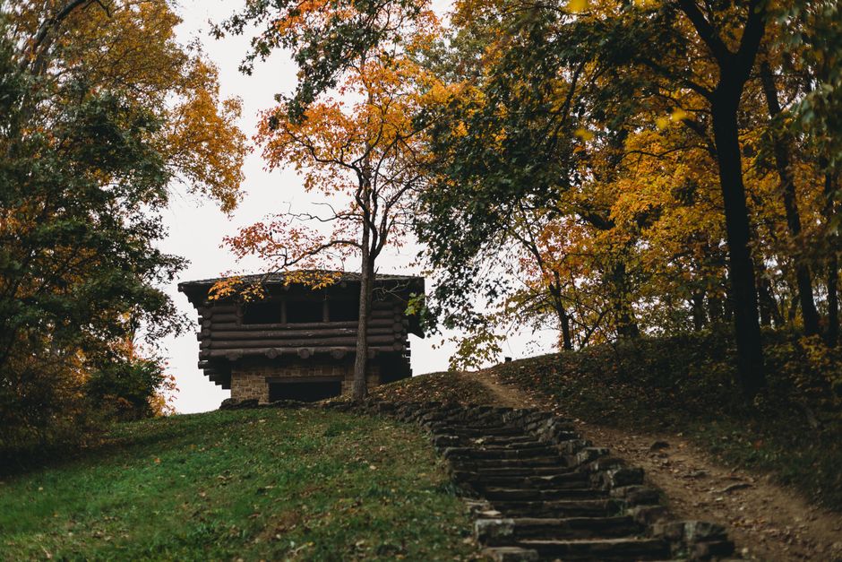Cabin Morning with a museum break — travel · Weekend Getaways