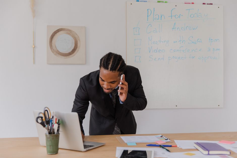 27 AI-assisted work & career routines worth experimenting with