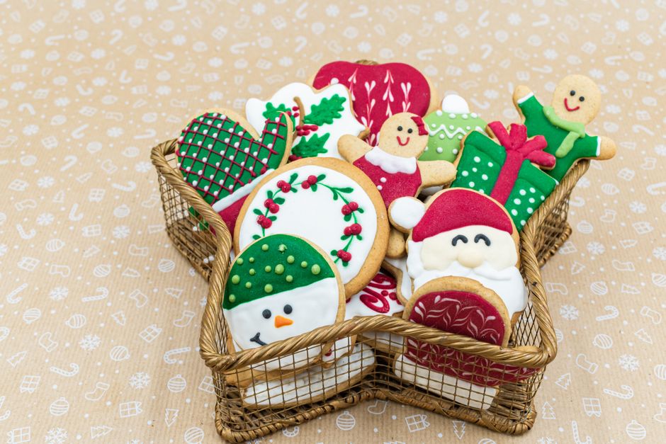 Holiday Movie Basket for a budget-conscious host — celebrations · Christmas