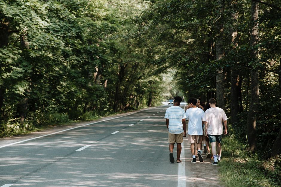 Future-Plans Walk with a small budget — lifestyle · Relationships