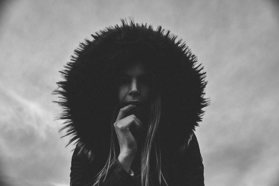 Monochrome Portrait for crafts making slowly — diy-creativity · Art & Painting