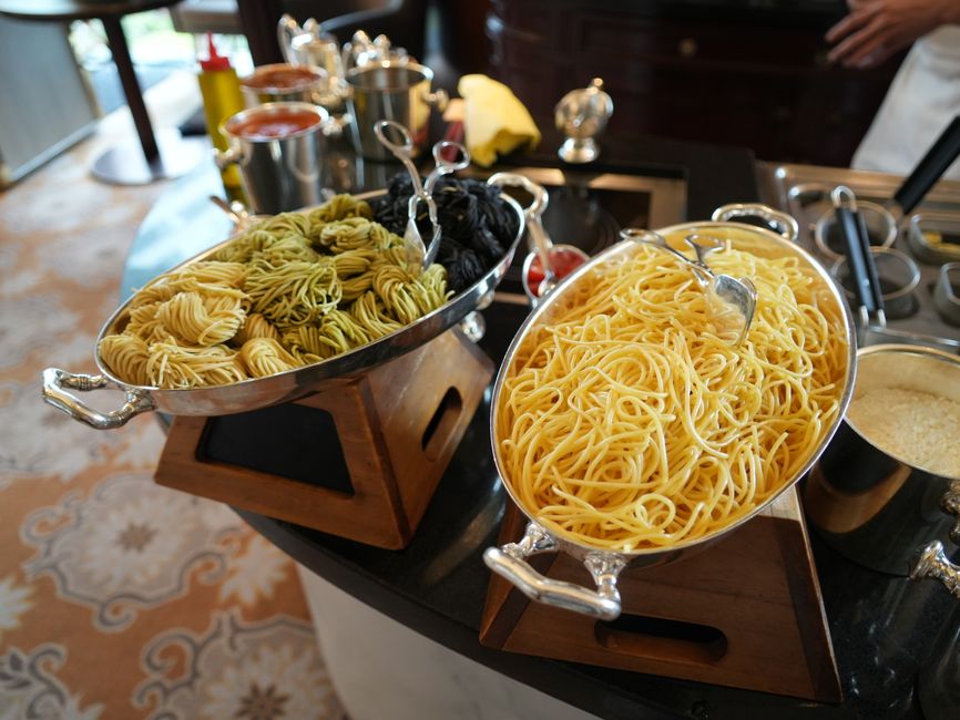 Pasta Night Spread — build your own for a small apartment — food · Food & Hosting