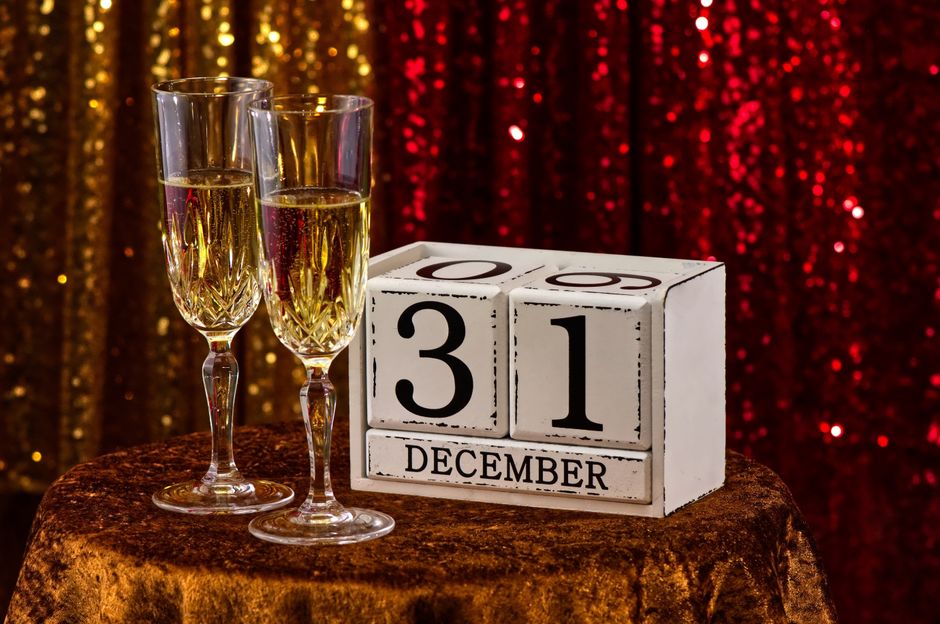 memory-making new year's touches worth keeping for an intimate celebration — celebrations · New Year's