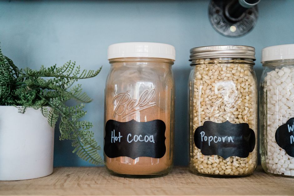 Mason-Jar Storage with a layered-paper effect — diy-creativity · Upcycling