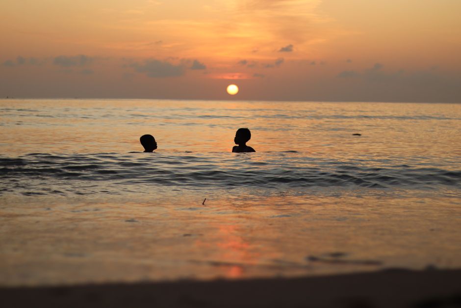 Sunrise Swim for a weekend without rushing — travel · Beach Vacations
