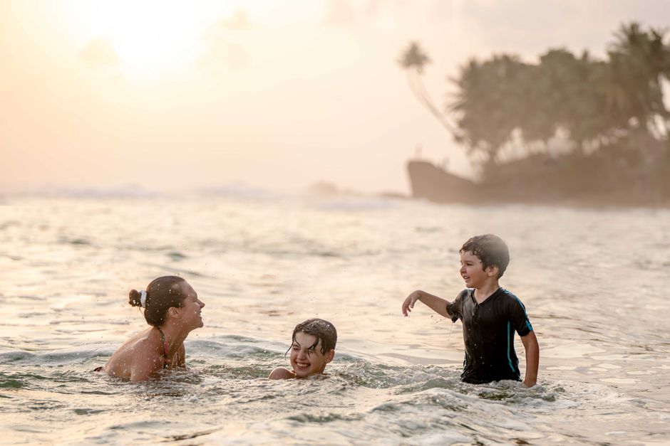 Sunrise Swim with a flexible return route — travel · Beach Vacations
