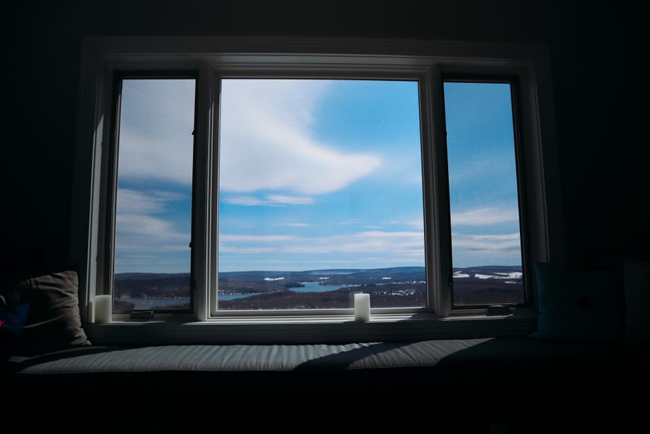 Window-Gazing Pause with a calming tea ritual — wellness · Relaxation