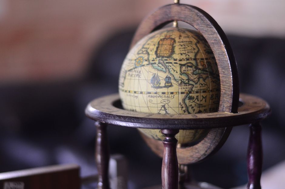Travel Geography Round with a throwback theme — entertainment · Trivia