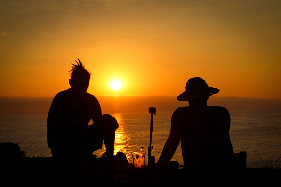 Sunset Pause for better evening energy — wellness · Feel-Good Activities