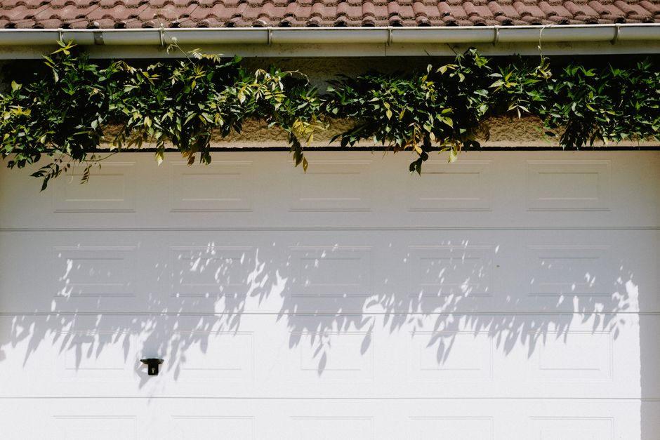 Front-Door Greenery around a music-led moment — celebrations · Christmas