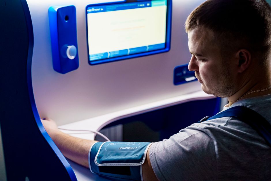 Air-Quality Monitor for a small home office — smart-life · Smart Home