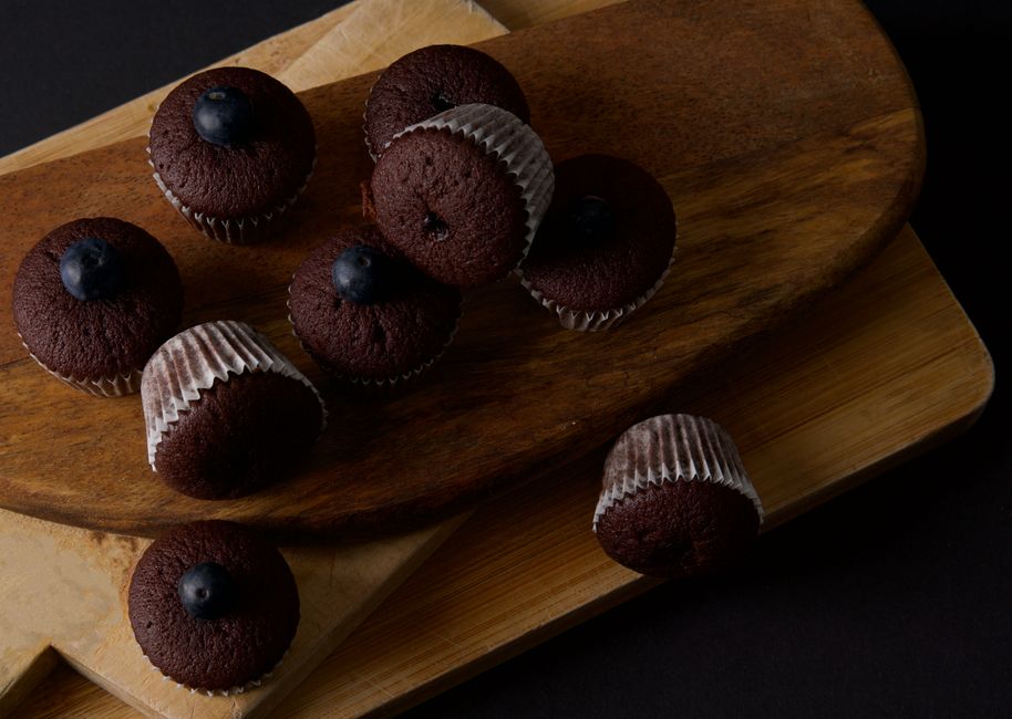 Blueberry Muffins with cinnamon sugar — food · Baking
