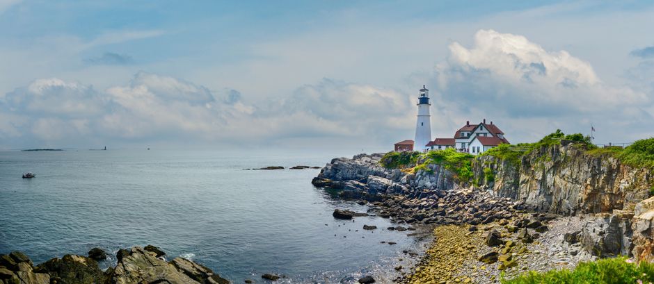Maine Lighthouse Drive near a historic landmark — travel · USA Travel