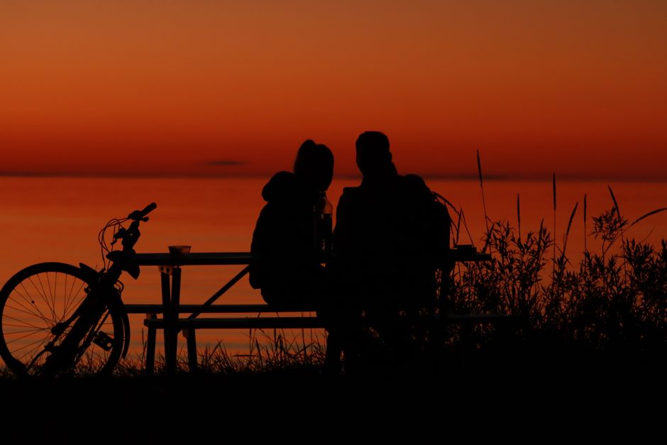 Sunset Picnic around a homemade prize — entertainment · Date Nights