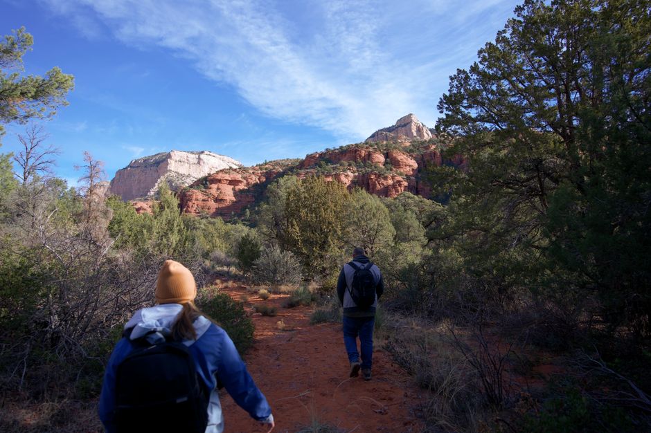 Sedona Red-Rock Trail at sunrise — travel · USA Travel