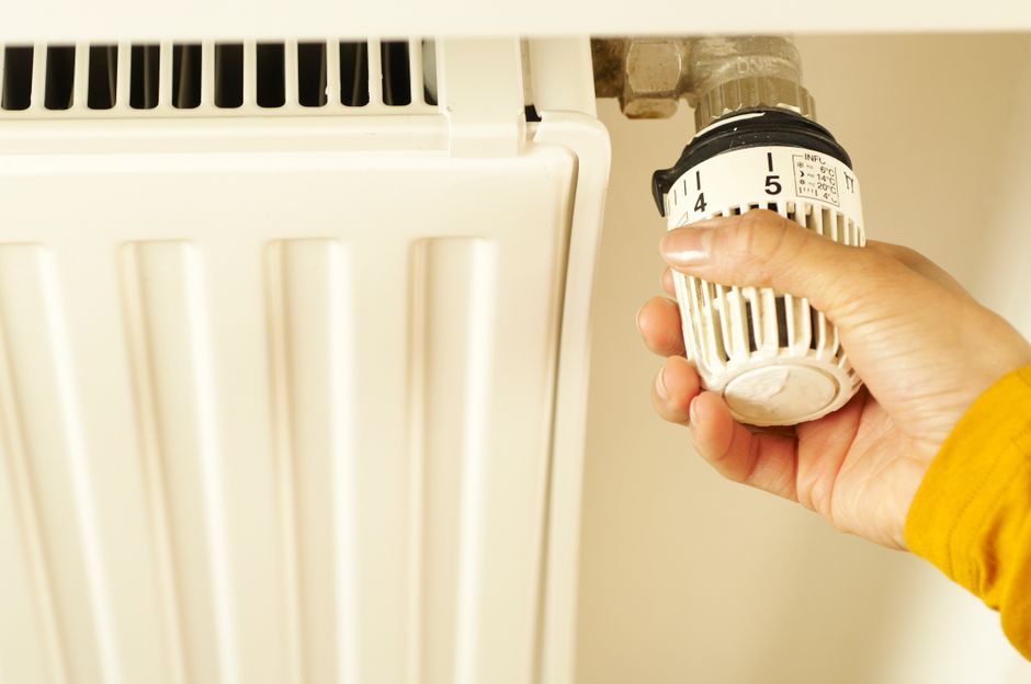 Smart Thermostat with a compact gadget setup — smart-life · Smart Home