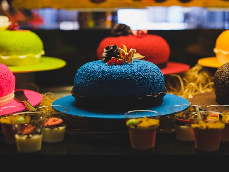 Dessert Crawl when you want to reconnect — lifestyle · Dating