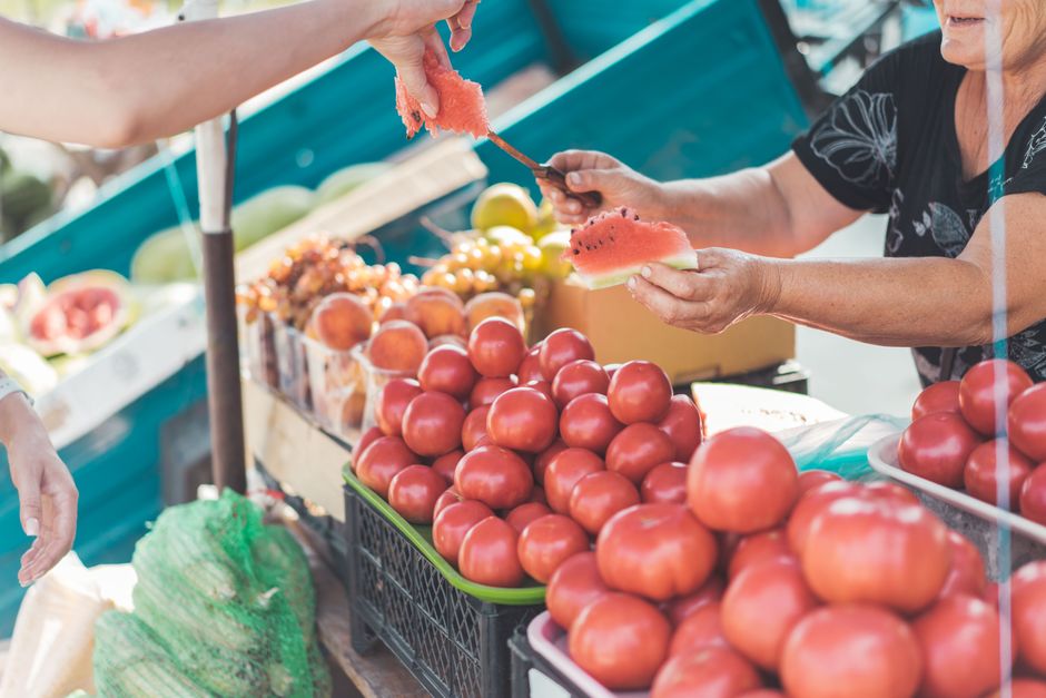 28 Farmers Market Date ideas for thoughtful gifting