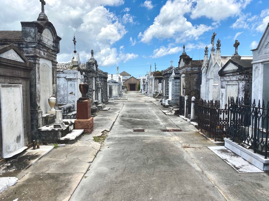 New Orleans Garden District for a celebration trip — travel · USA Travel