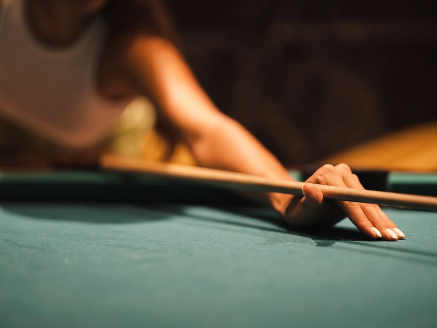 Stretching Cue for a beginner routine — wellness · Healthy Habits