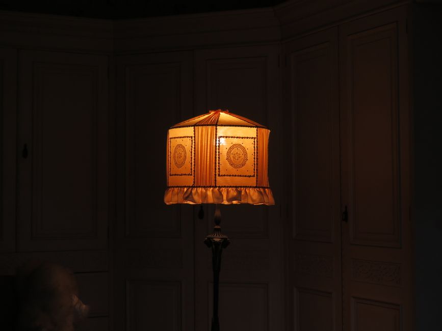 Evening Light Dimmer for a low-pressure workout — wellness · Sleep