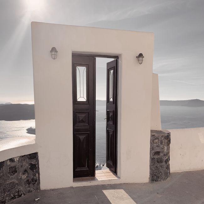 Mindful Doorway Pause for a desk-bound afternoon — wellness · Mindfulness