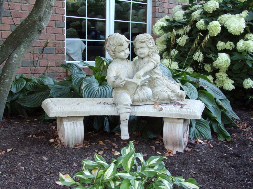 Garden Bench using renter-friendly details — home · Garden & Outdoor