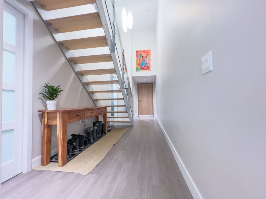 22 Compact Foyer ideas