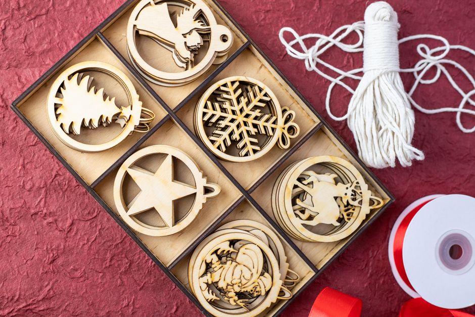 Ornament Craft with a candlelit welcome — celebrations · Christmas