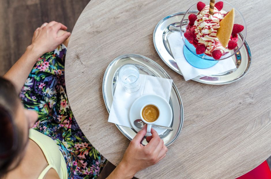 Dessert Tasting around a trivia bracket — entertainment · Date Nights