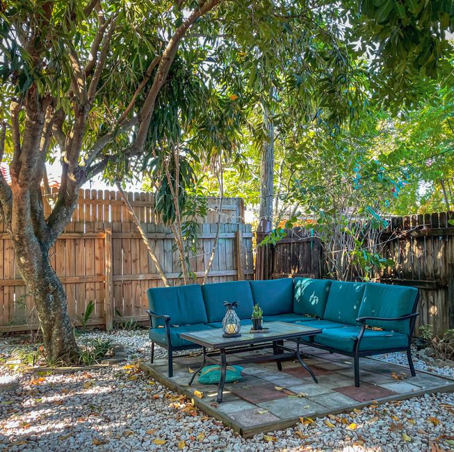 before-and-after garden & outdoor changes worth trying using warm neutral tones — home · Garden & Outdoor