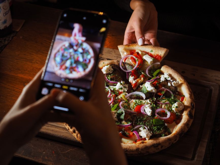 Viral-Food History around a retro theme — entertainment · Pop Culture