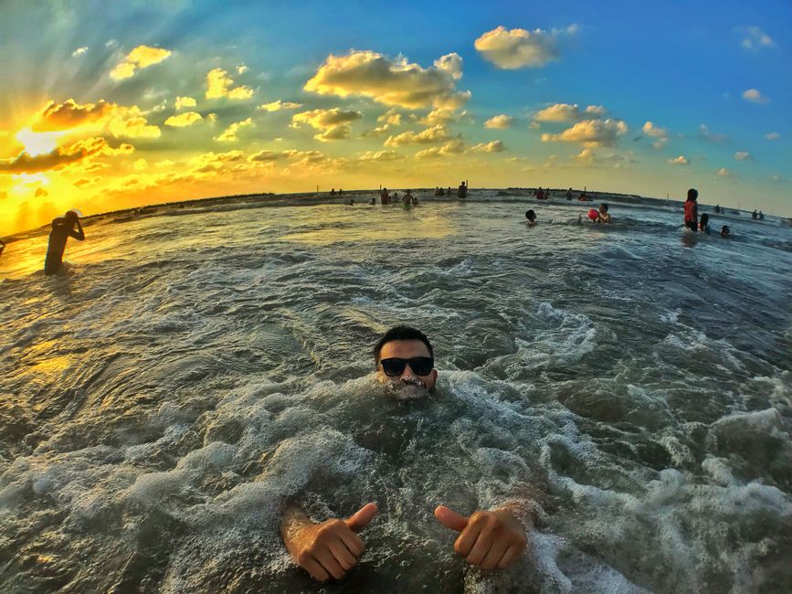 Sunrise Swim with a practical parking plan — travel · Beach Vacations