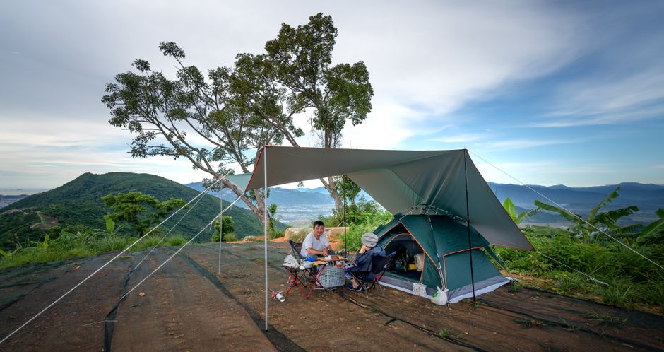 Living-Room Camping for a spontaneous plan — entertainment · Family Fun