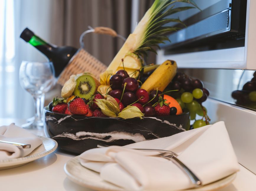Fruit-at-Eye-Level Setup with a sunlight habit — wellness · Healthy Habits