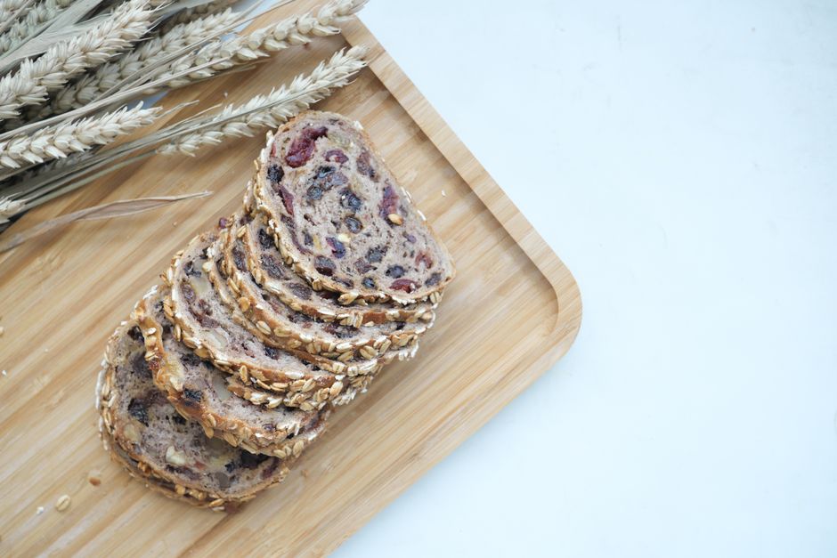 Honey Oat Bread with cardamom — food · Baking