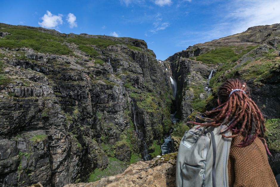 Easy Waterfall Trail around a memorable ferry ride — travel · Family Travel