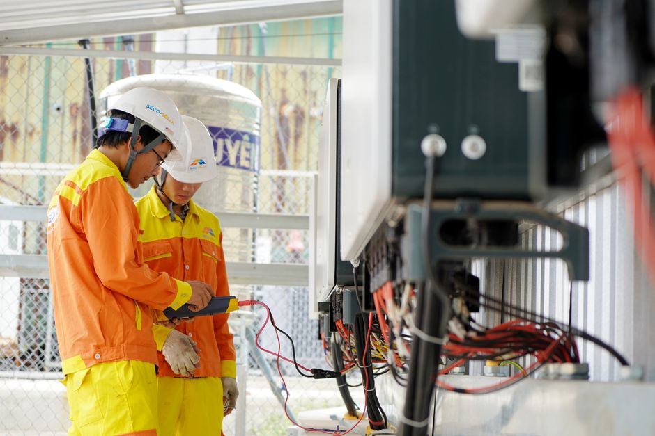 Energy-Use Check for repetitive tasks — smart-life · Money-Saving Ideas