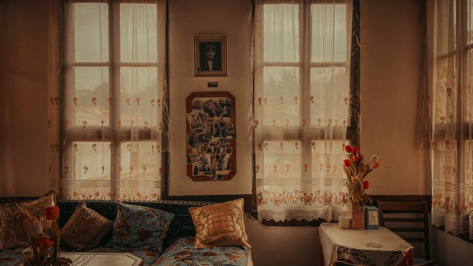 Quiet Corner Photograph for study thoughtful gifting — diy-creativity · Photography