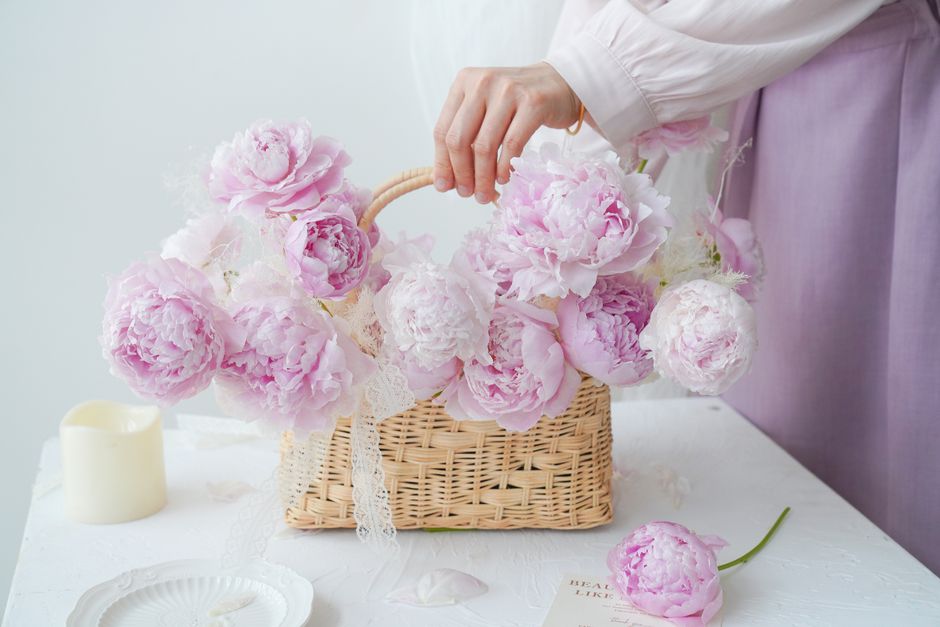 Classic wicker basket with shredded paper