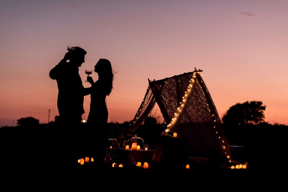 Sunset Picnic for a spontaneous plan — entertainment · Date Nights