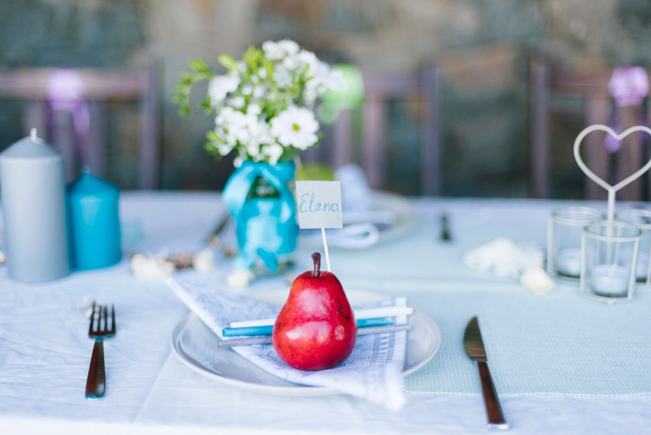 Place-Card Pumpkins for a budget-conscious host — celebrations · Thanksgiving