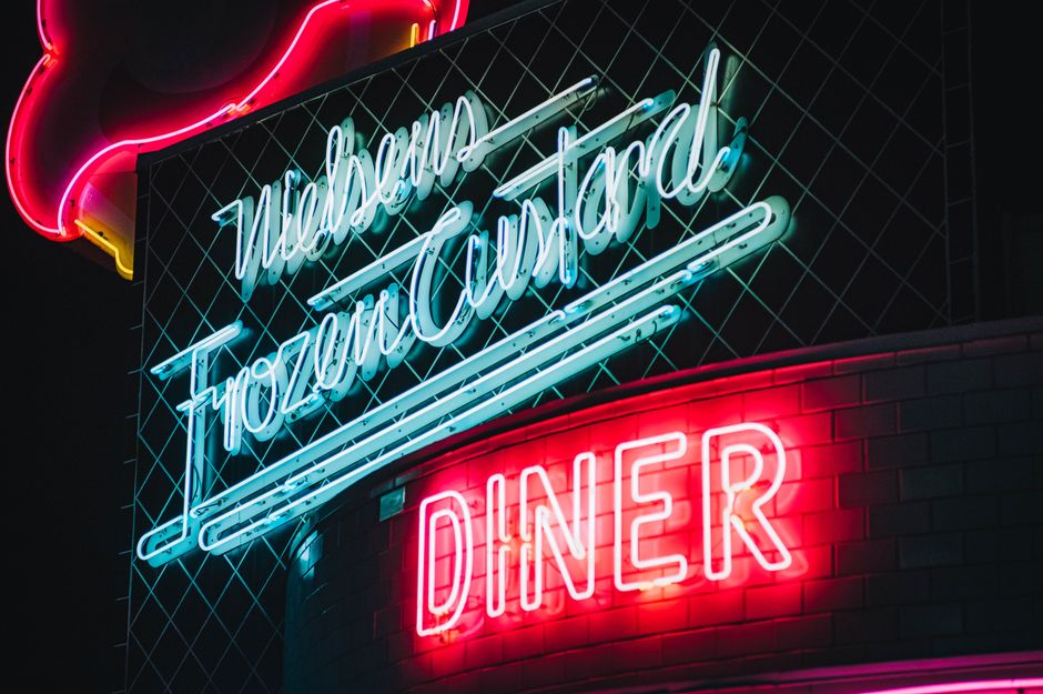 Classic Diner Stop with a weather-flexible route — travel · Road Trips