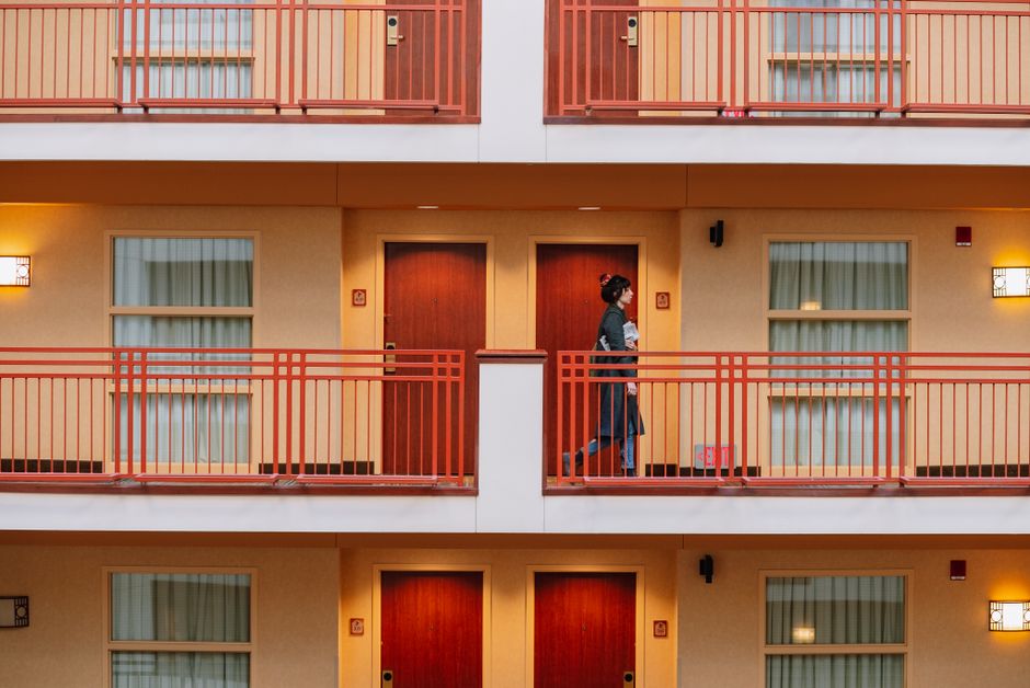 Hotel Scavenger Hunt for a budget-aware traveler — travel · Family Travel