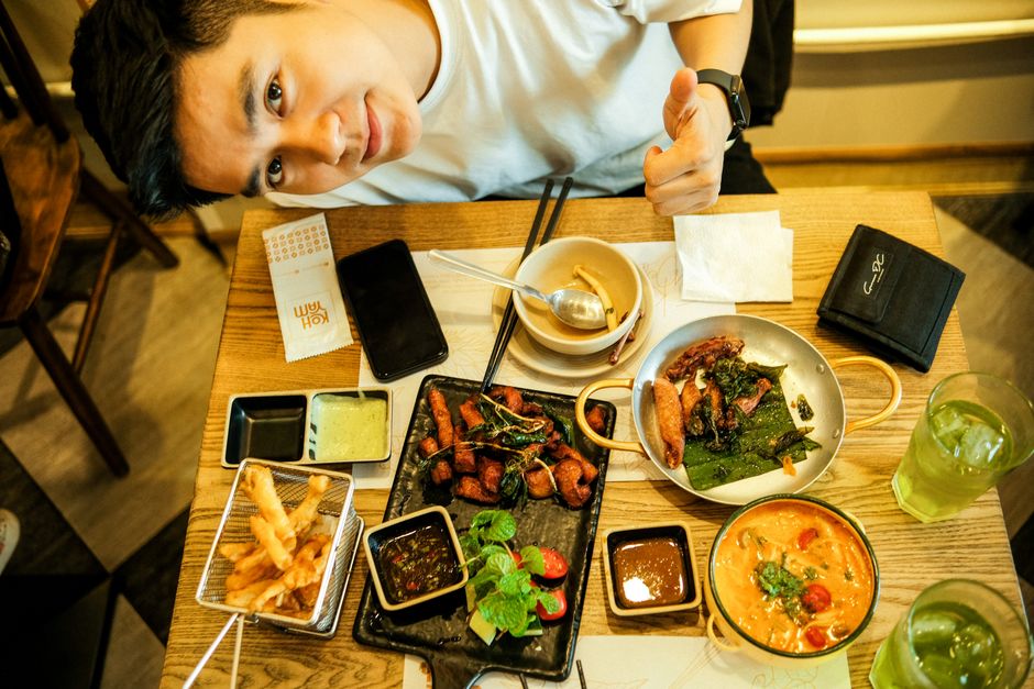 Viral-Food History for a rainy evening — entertainment · Pop Culture