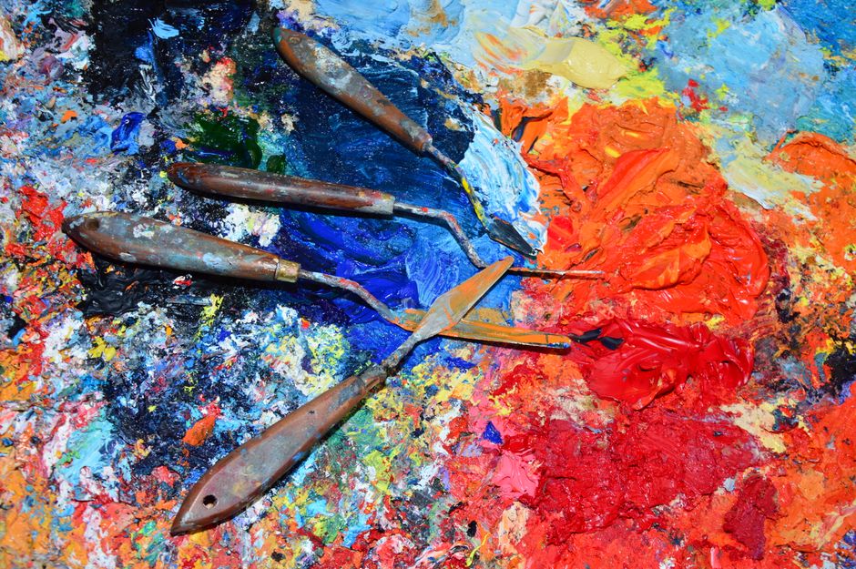 Palette-Knife Landscape — monochrome portrait rescuing with a personalized monogram — diy-creativity · Art & Painting