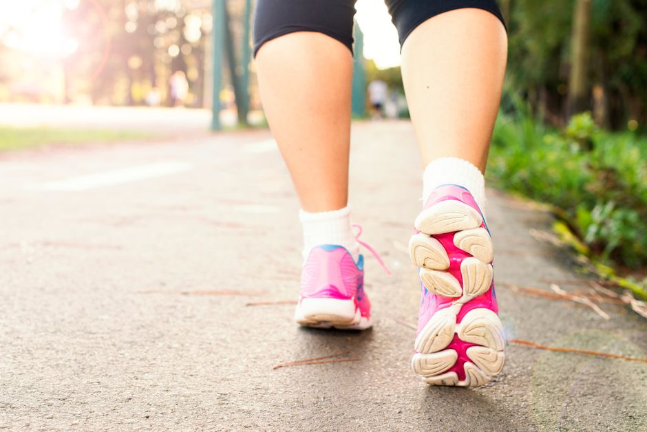 gentle walking & outdoor routines with a simple journaling cue — wellness · Walking & Outdoor