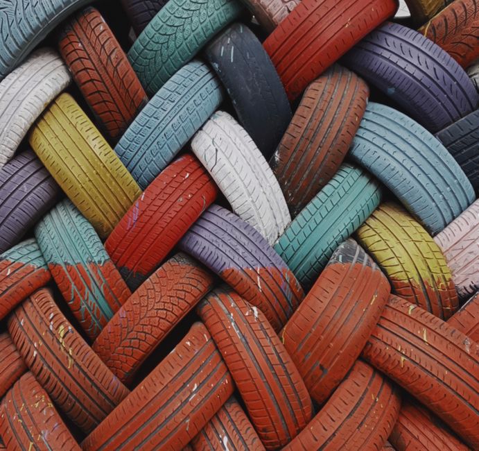 Geometric Color Field — upcycling art painting using old photographs — diy-creativity · Art & Painting